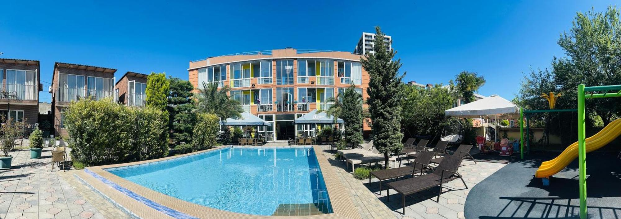 Hotel Buta Batumi Exterior foto